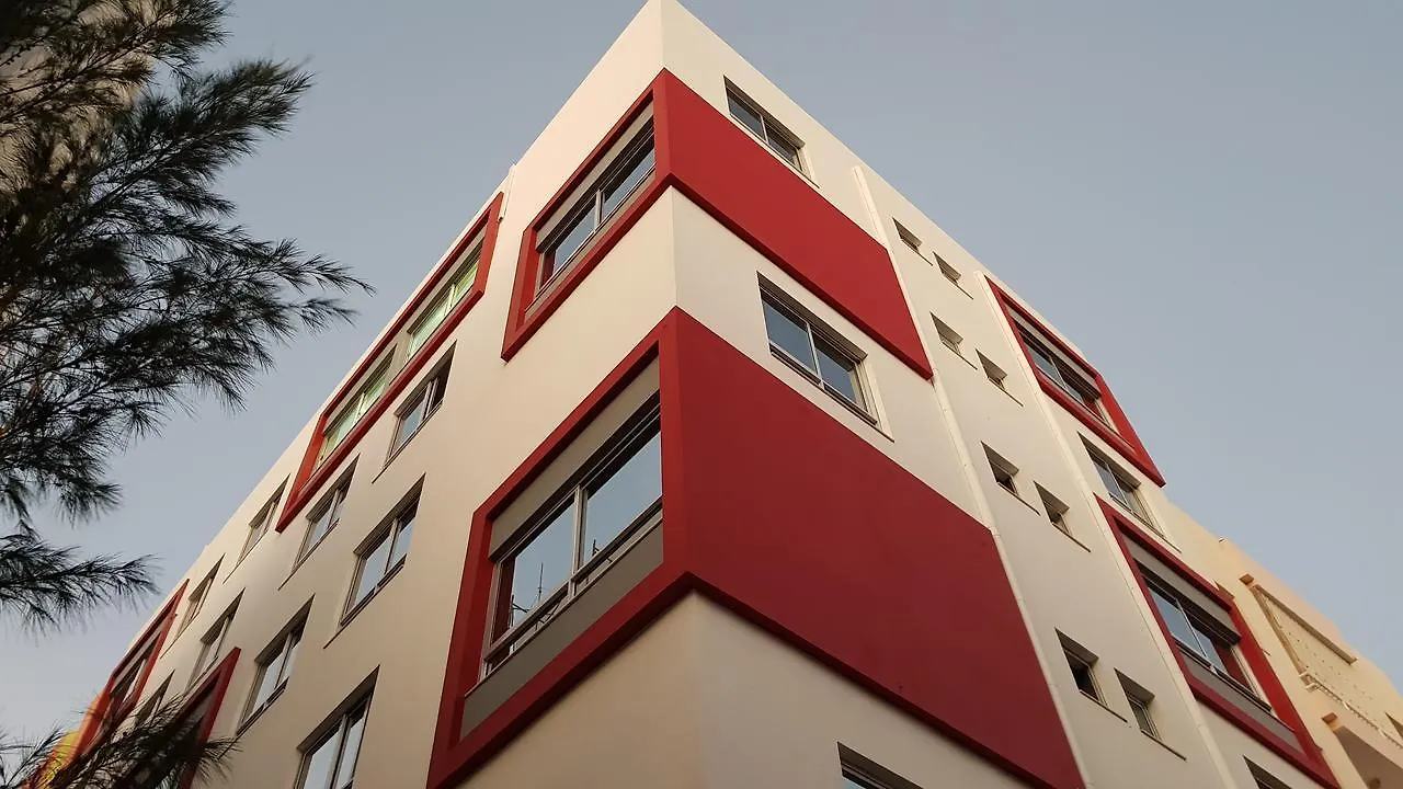 Elegant Modern Apartment With Aircond Praia